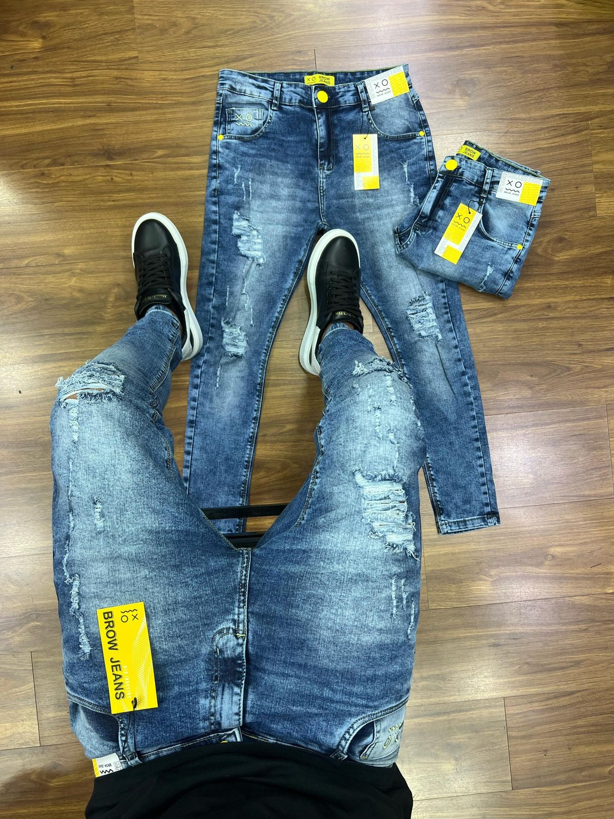 Calça Brow Jeans Rasgadinha