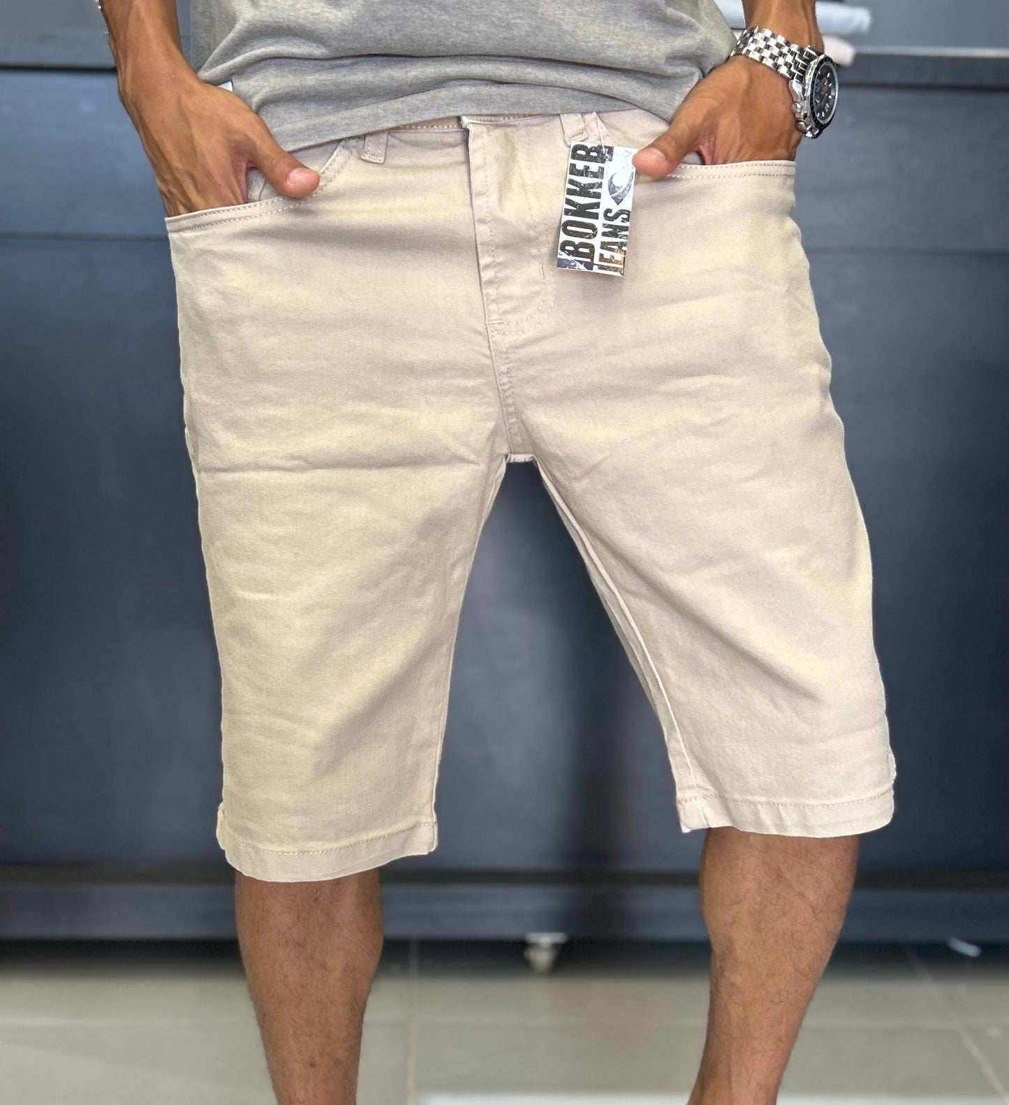 Bermuda bokker sarja bege