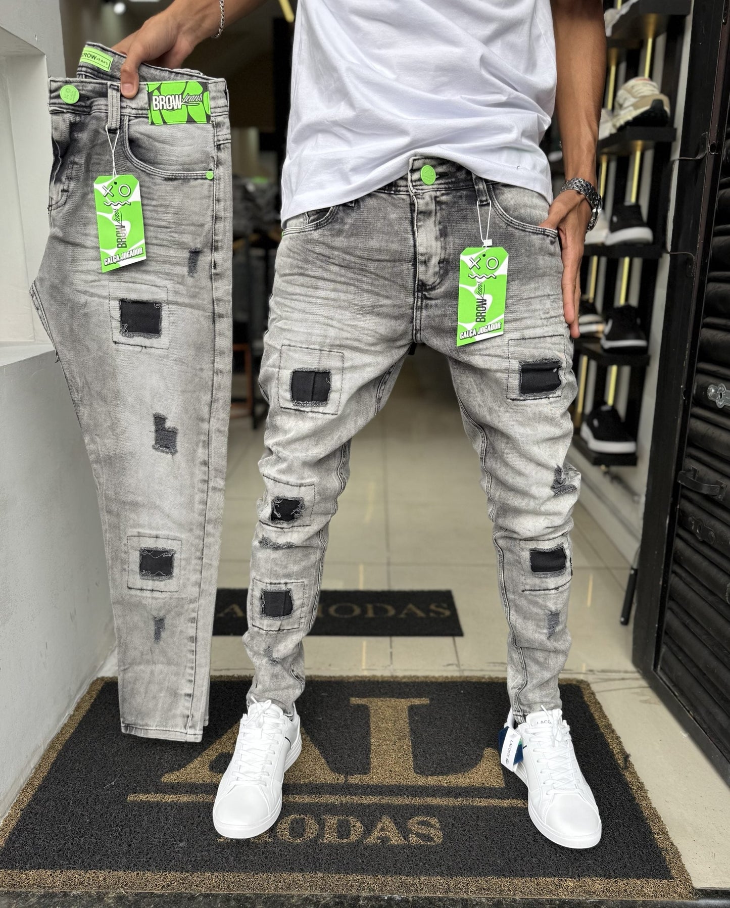 Calça Brow Jeans cinza quadrada