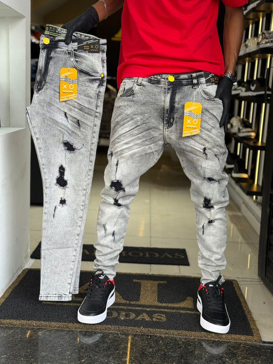 Calça Brow jeans cinza rasgada
