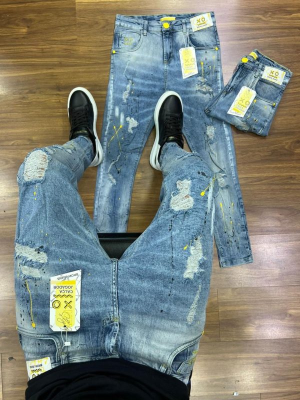 Calça Brow Jeans rasgada jeans