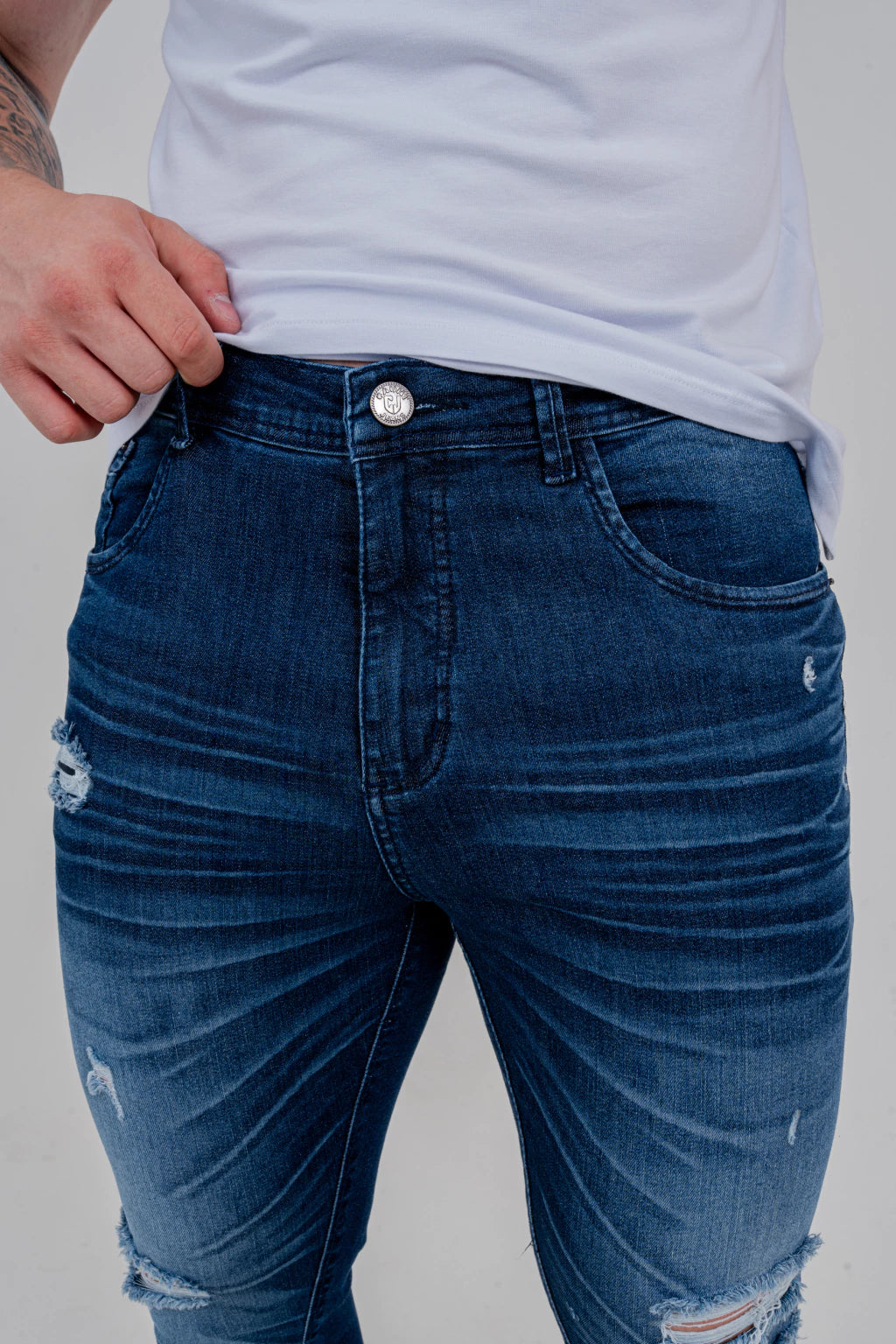 Calça Skinny Destroyed Escura