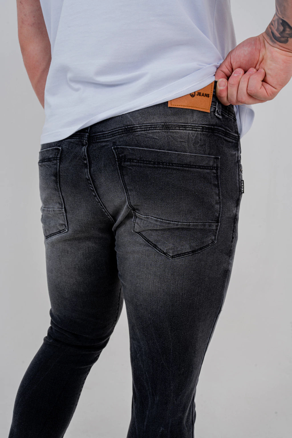 Calça Skinny Bigode Laser