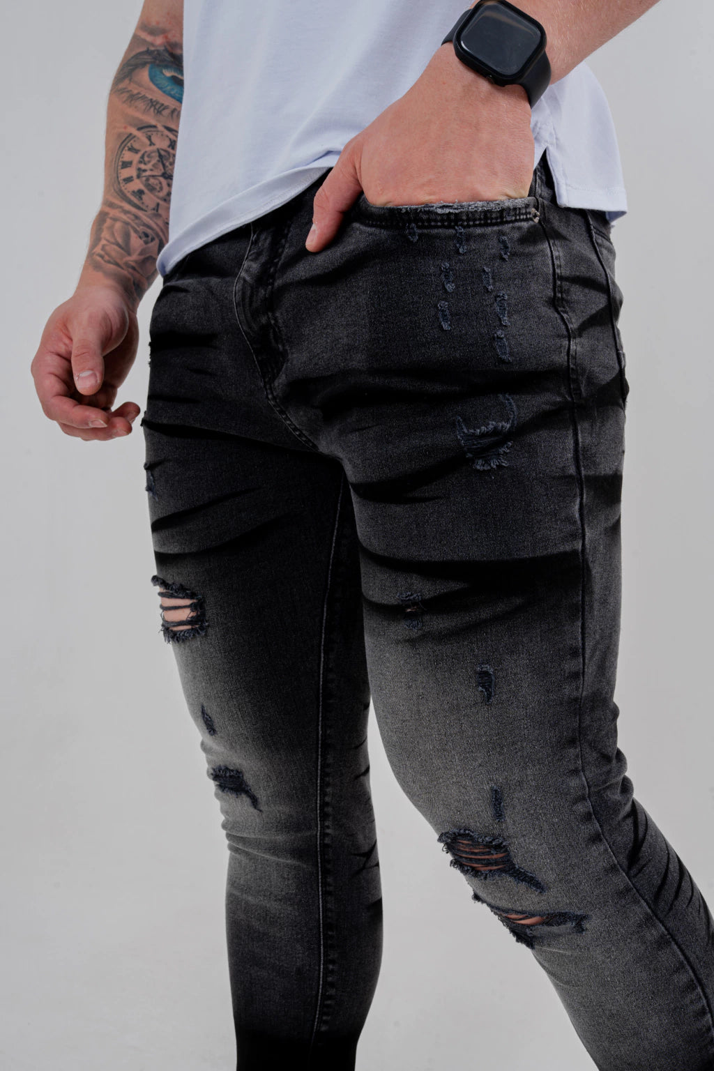 Calça Skinny Destroyed Bigode