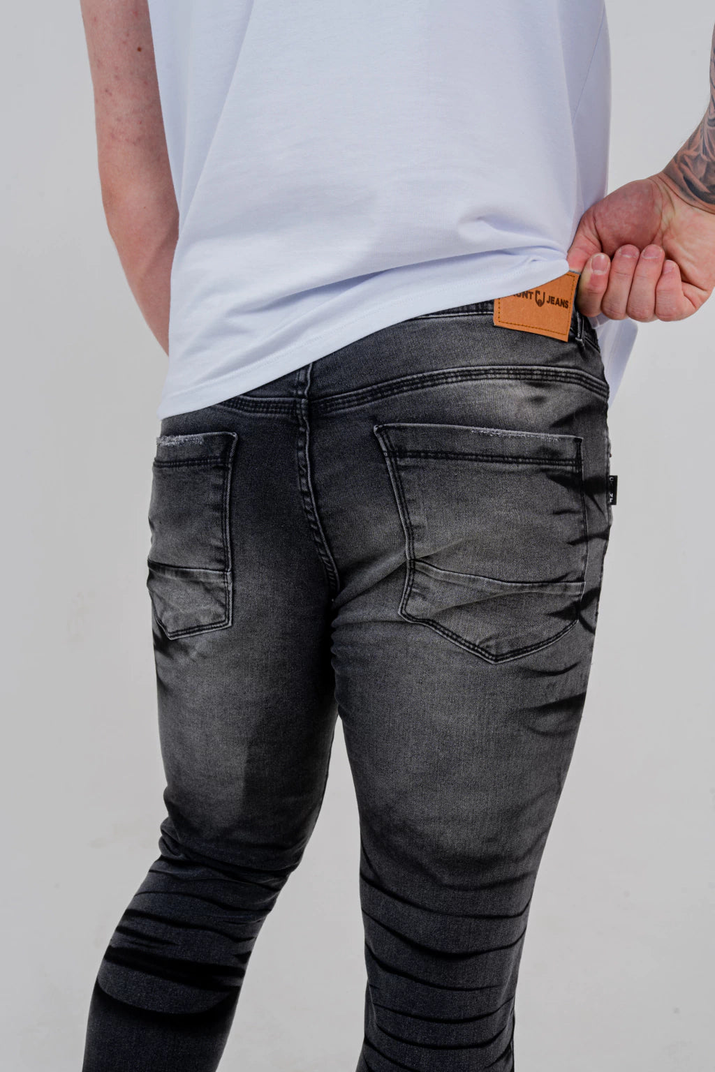 Calça Skinny Destroyed Bigode