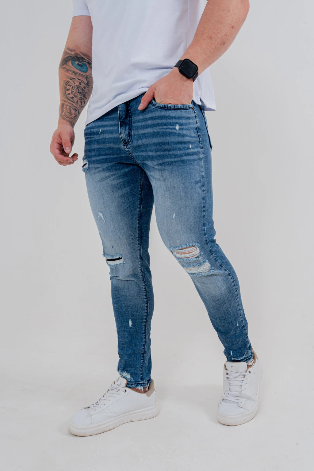 Calça Skinny Destroyed