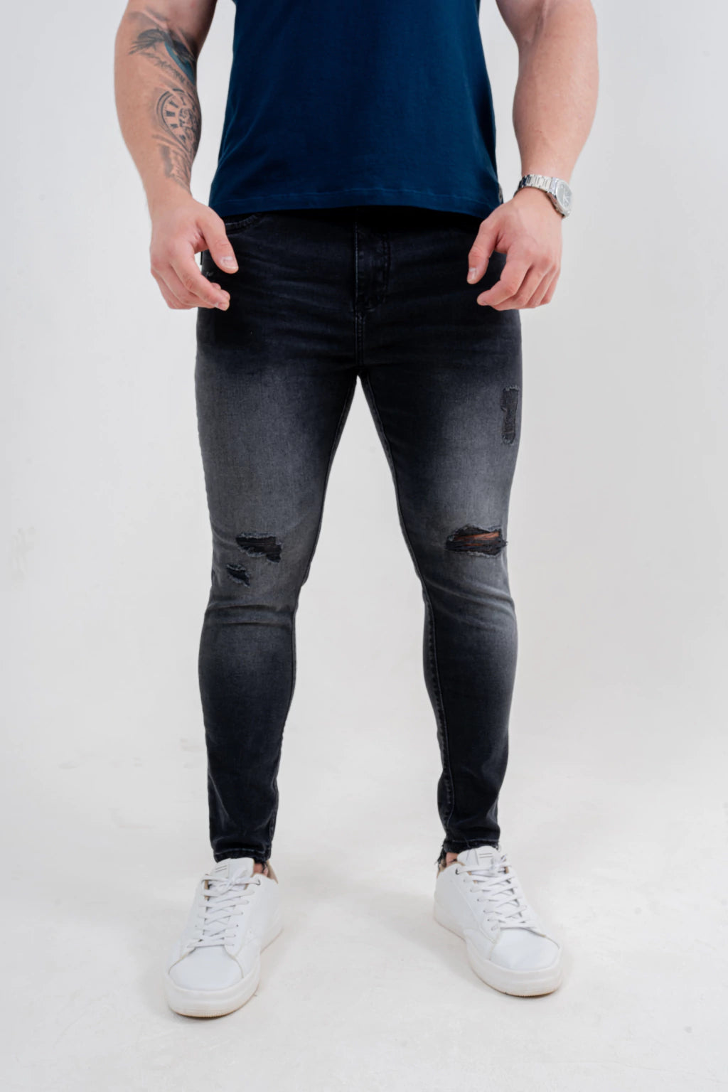 Calça Skinny Destroyed Jeans Preta