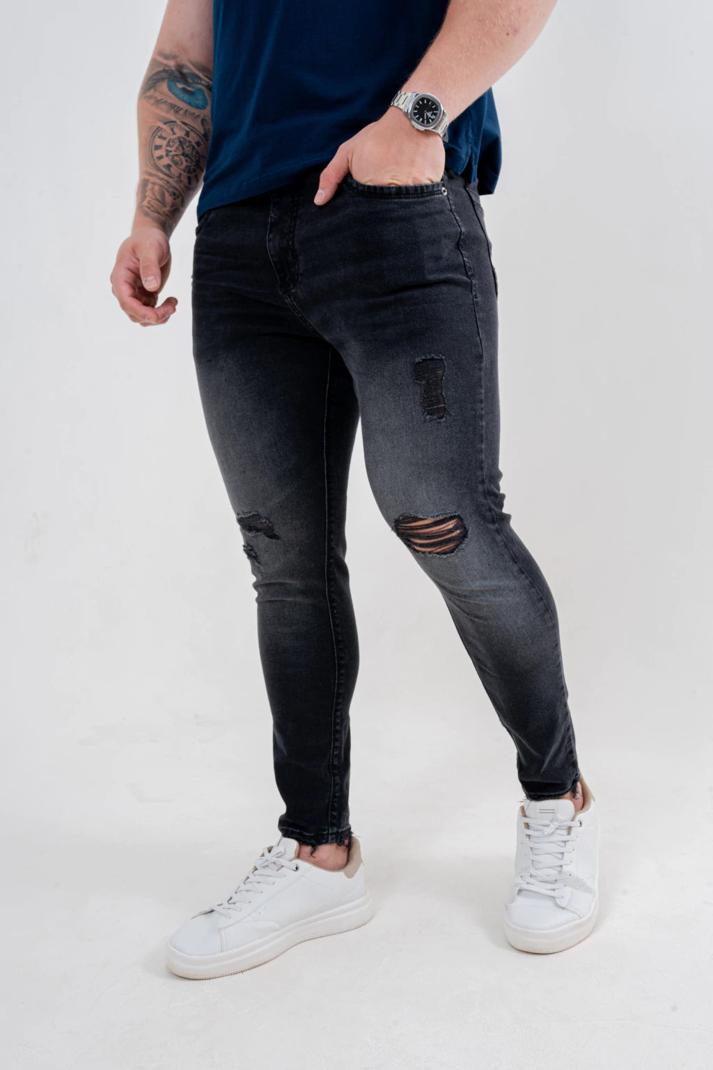 Calça Skinny Destroyed Jeans Preta
