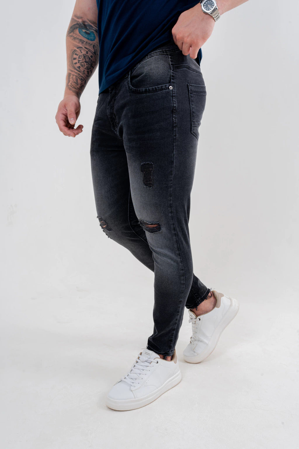 Calça Skinny Destroyed Jeans Preta