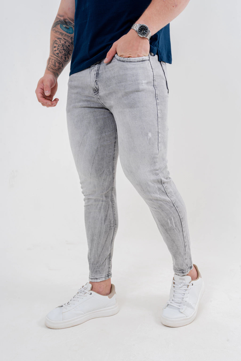 Calça Skinny Destroyed Cinza