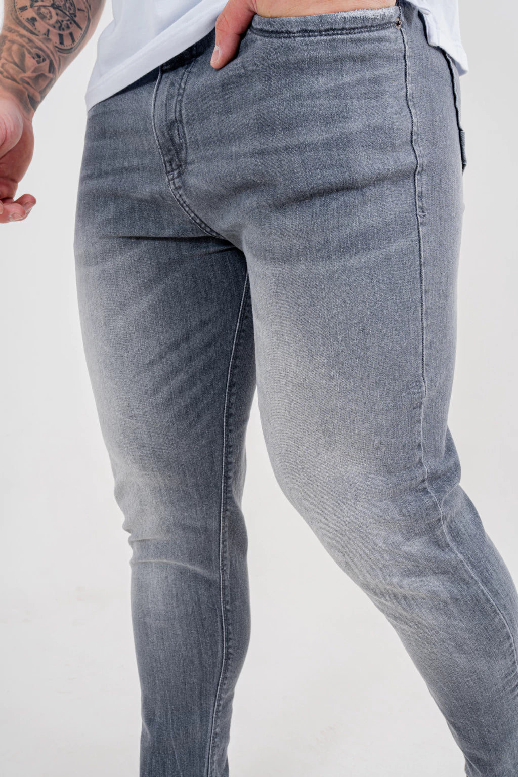 Calça Jeans Skinny Básica Cinza