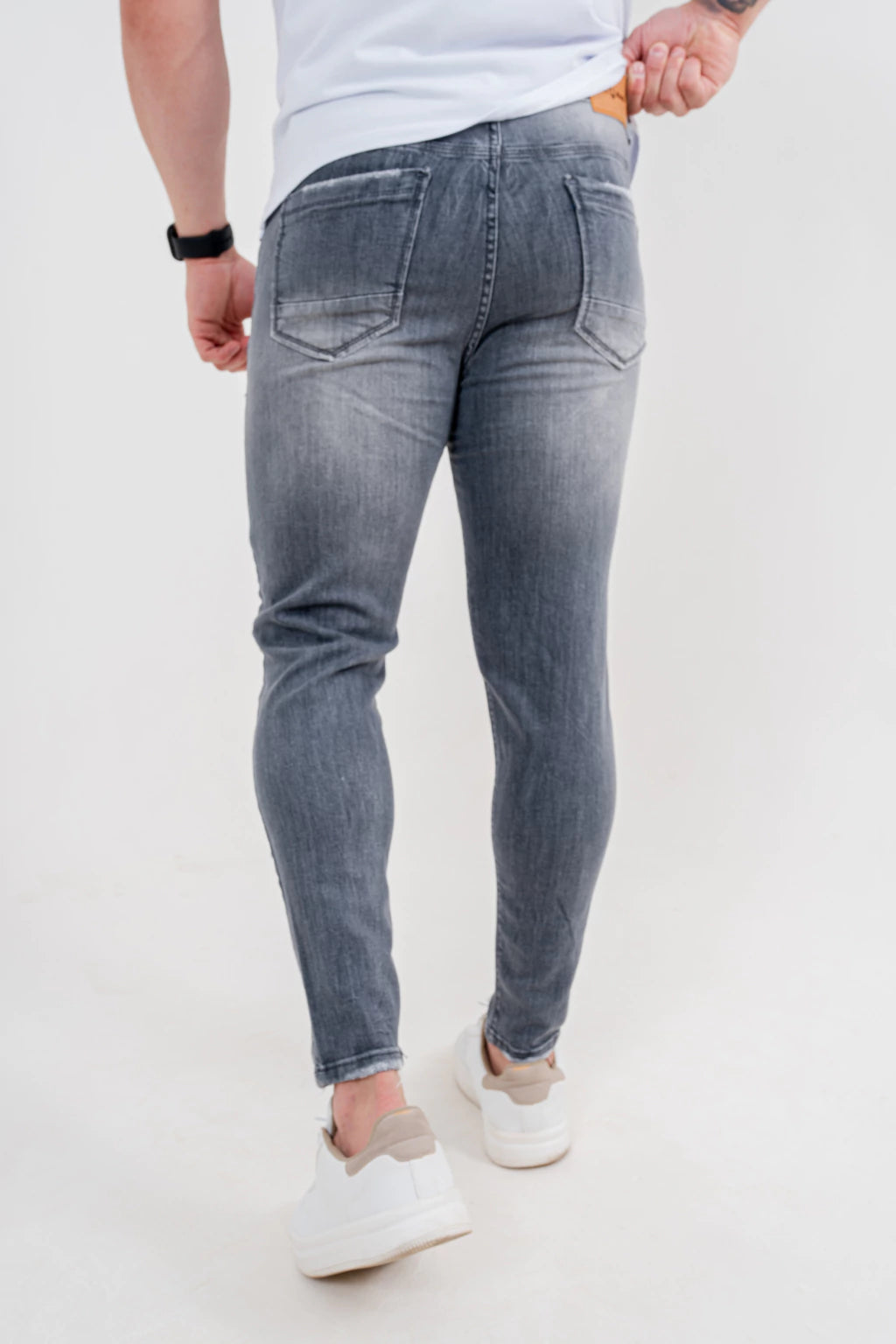 Calça Jeans Skinny Básica Cinza