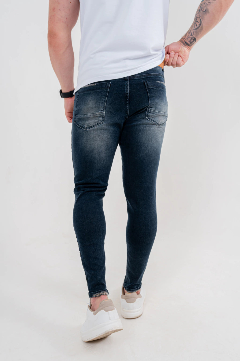 Calça Skinny Destroyed Escura