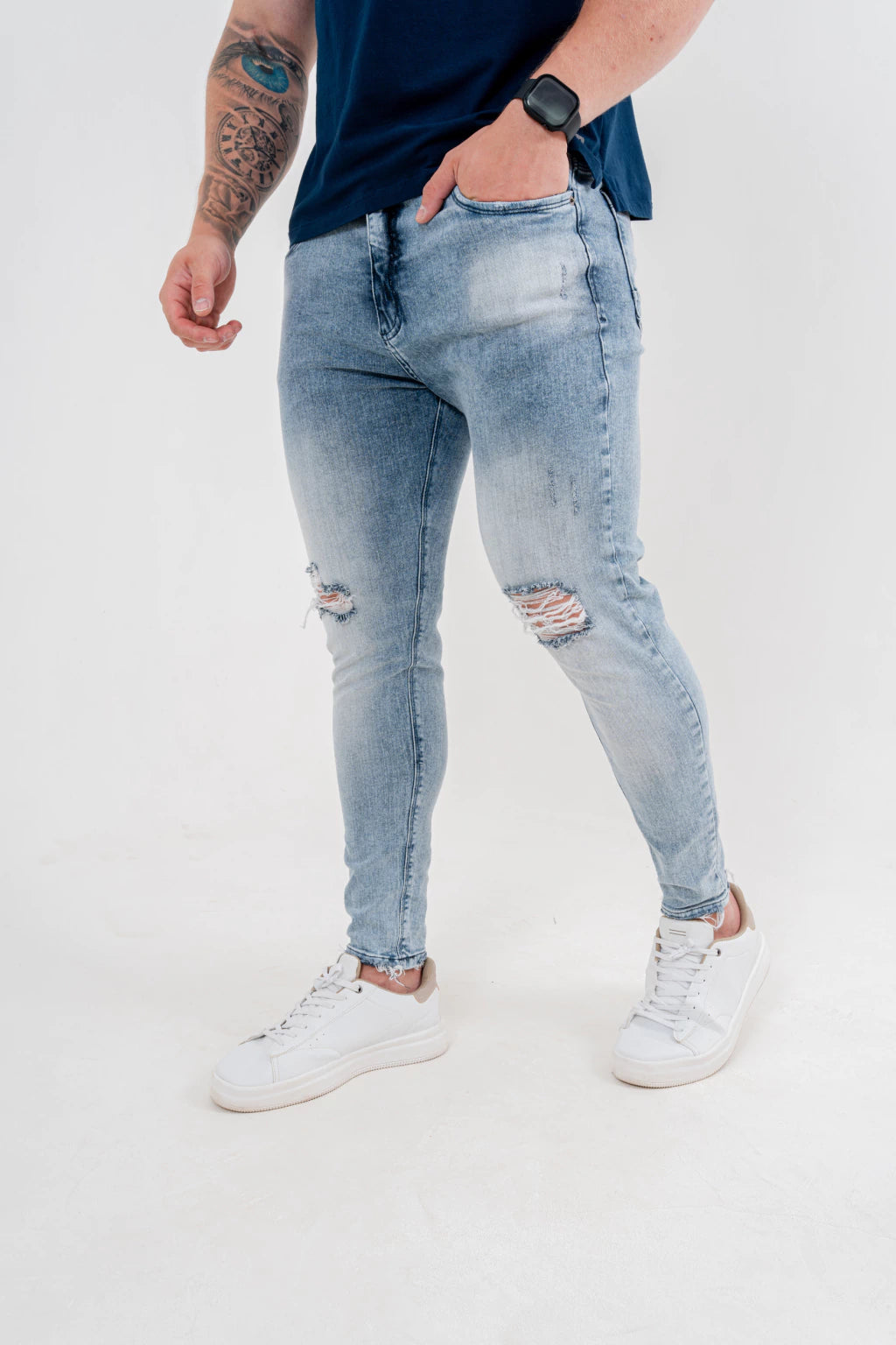 Calça Skinny Destroyed