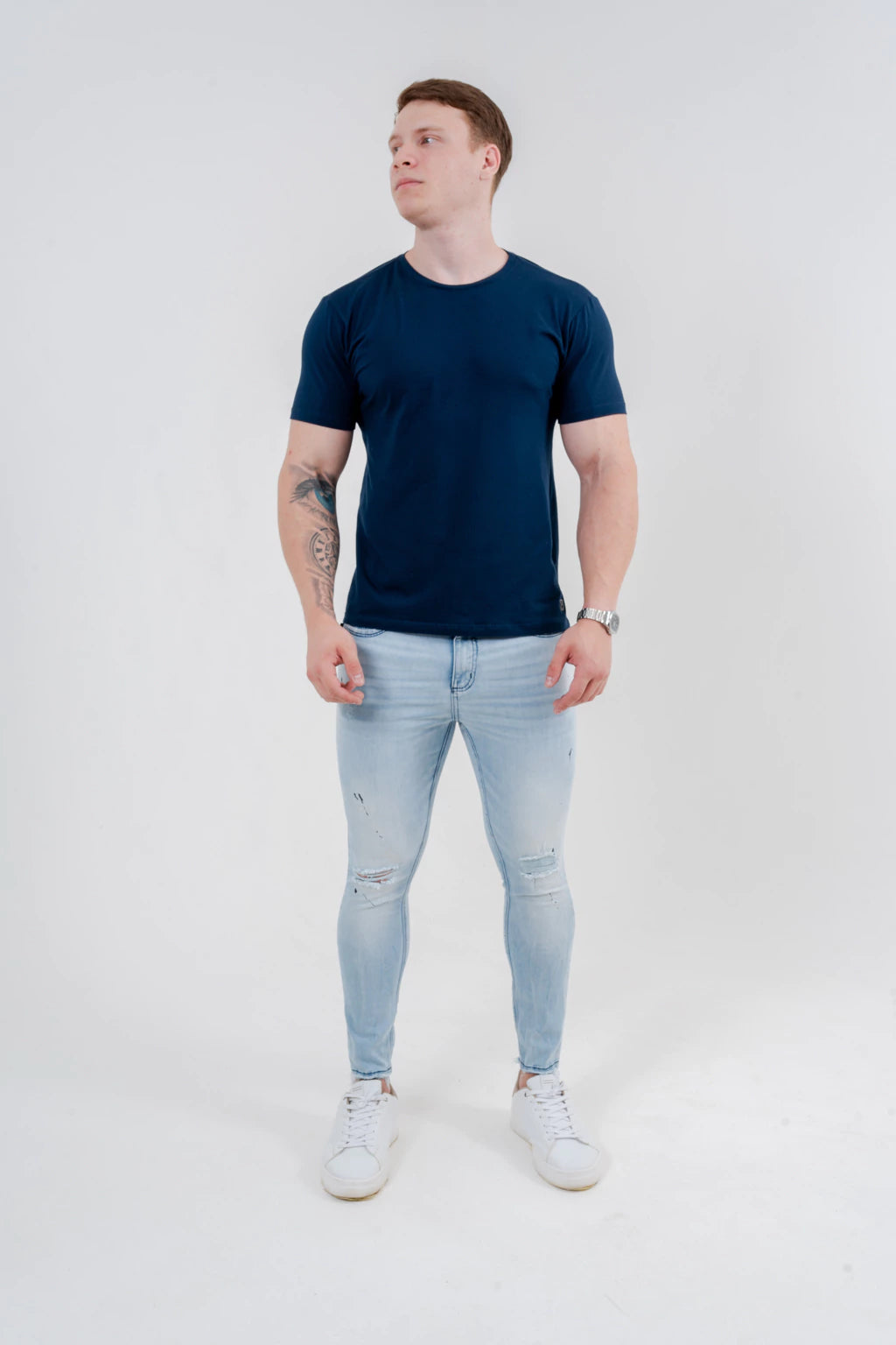 Calça Skinny Destroyed C/Pigmento