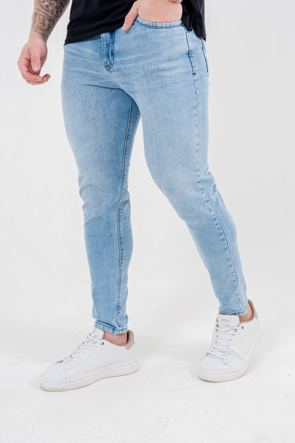 Calça Skinny Básica Clara