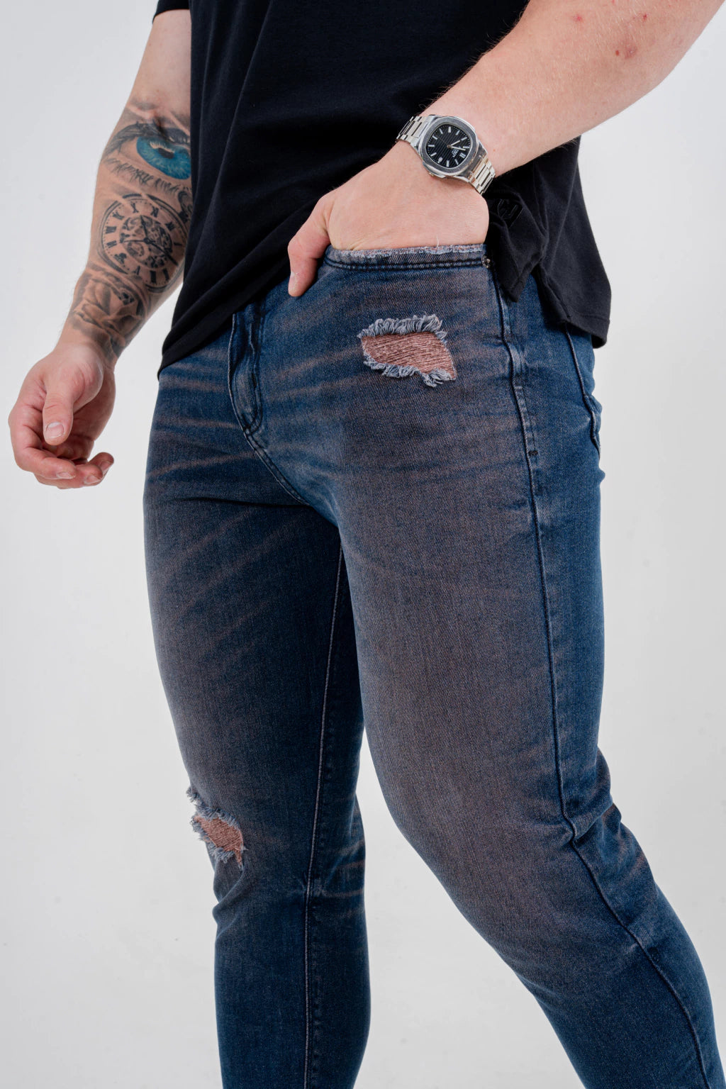 Calça Skinny Destroyed