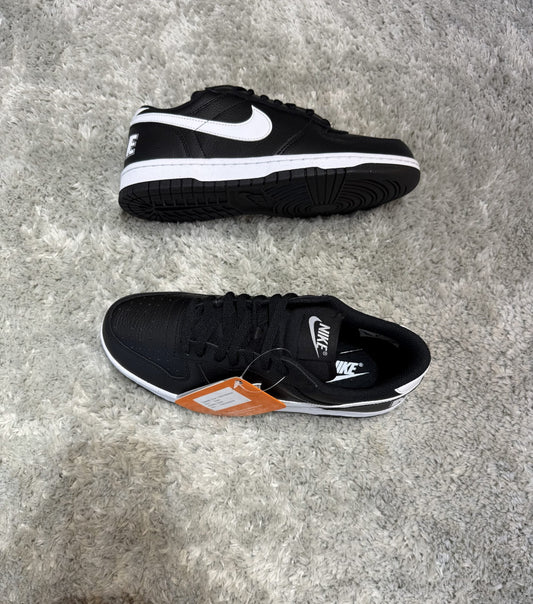 Tênis Nike Big low Preto/Branco