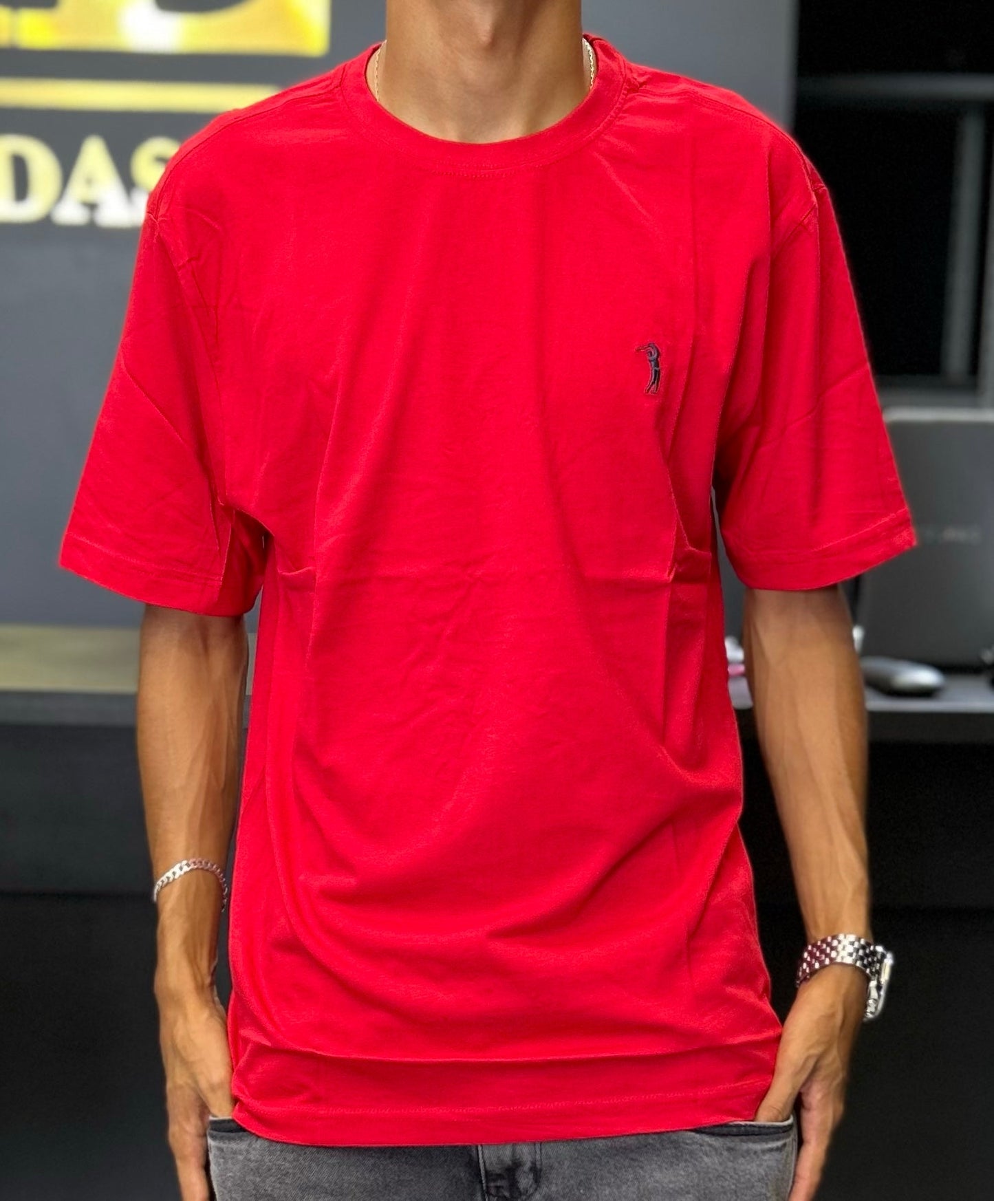 Camiseta Aleatory Gola careca básica