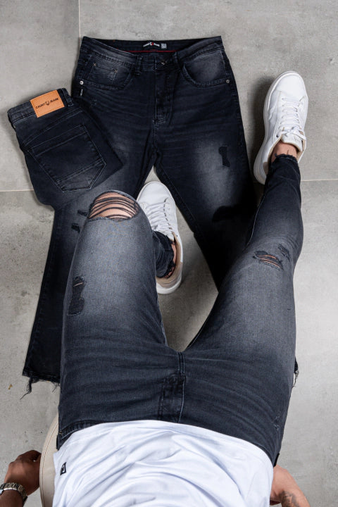 Calça Skinny Destroyed Jeans Preta