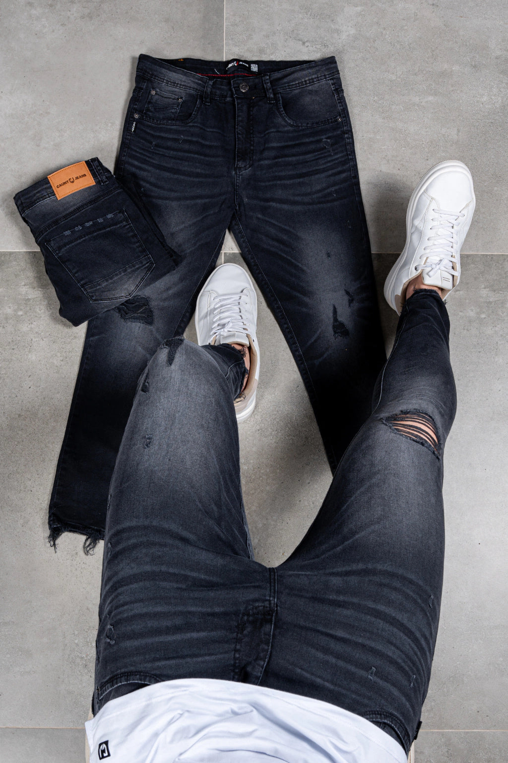 Calça Skinny Destroyed Bigode