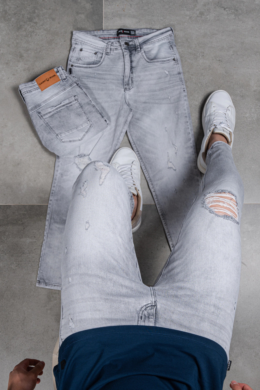 Calça Jeans Skinny Destroyed