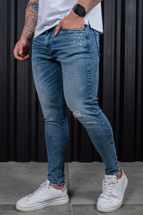 Calça Jeans Skinny Destroyed