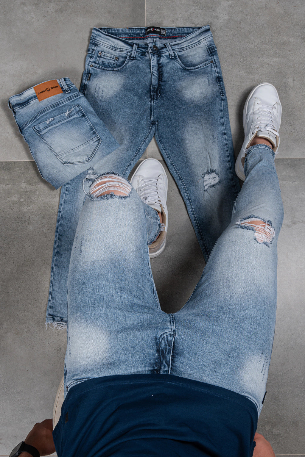 Calça Skinny Destroyed