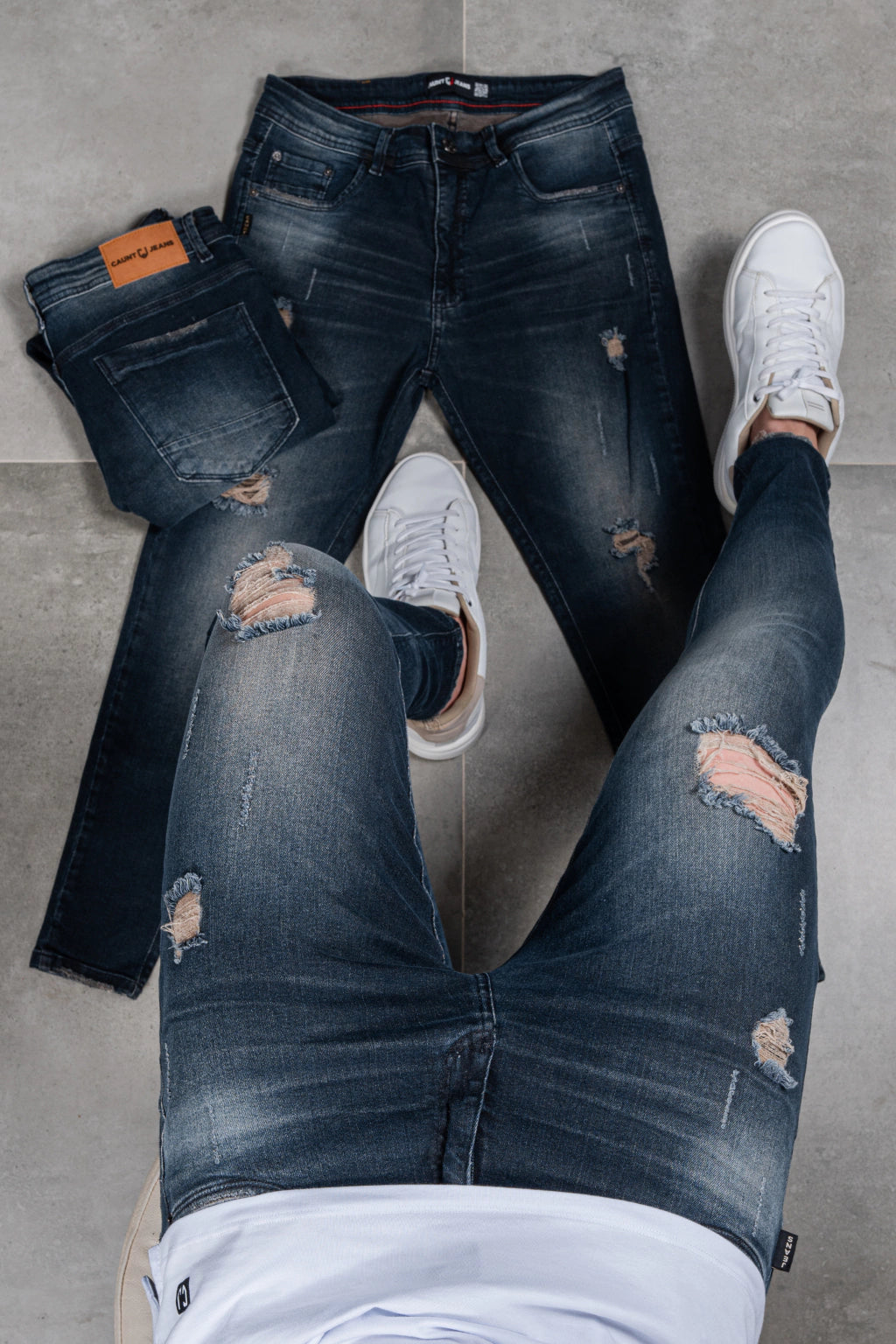 Calça Skinny Destroyed Escura